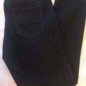Calvin Klein Dark Wash Jeggings. NWOT